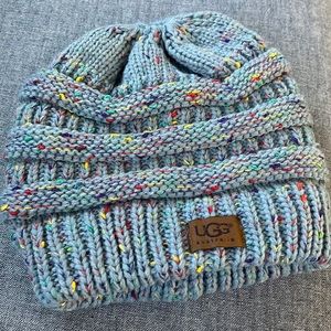 Womens Ugg winter hat